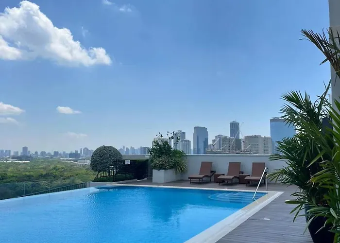 Luxee Haven 4* Manila
